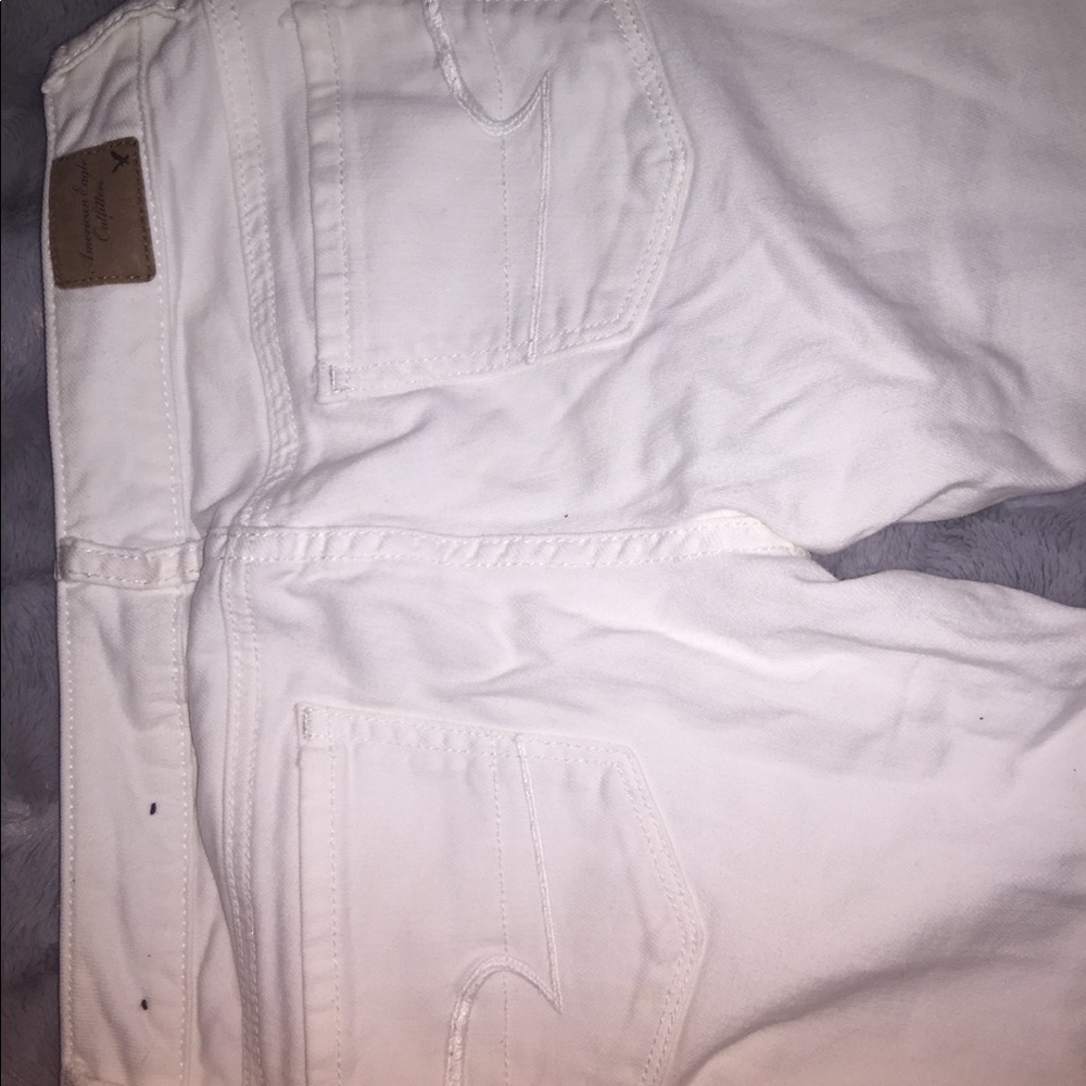 American Eagle white jeans